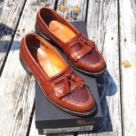 Allen Edmonds Other - Allen Edmonds Cody Mens Brown Leather Weave Tassel Orig Box & Sleeves Size 9